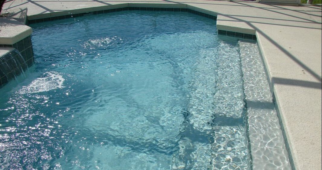 Pool skimmer leak detect in West Hills,CA